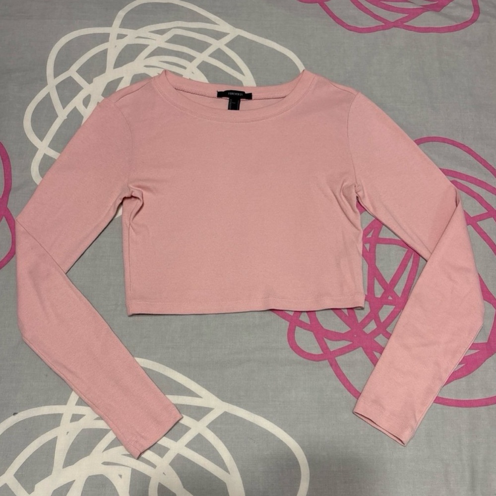 Forever 21 Pink Long Sleeve Crop Top